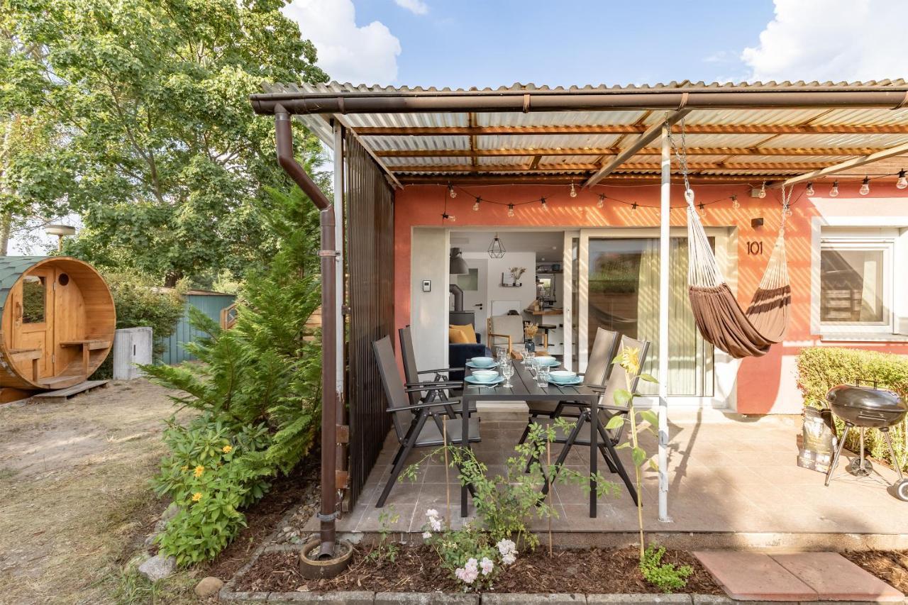 Am Grimnitzsee Gemutliches Tiny House Bungalow Mit Sauna Und Kamin Joachimsthal Zewnętrze zdjęcie